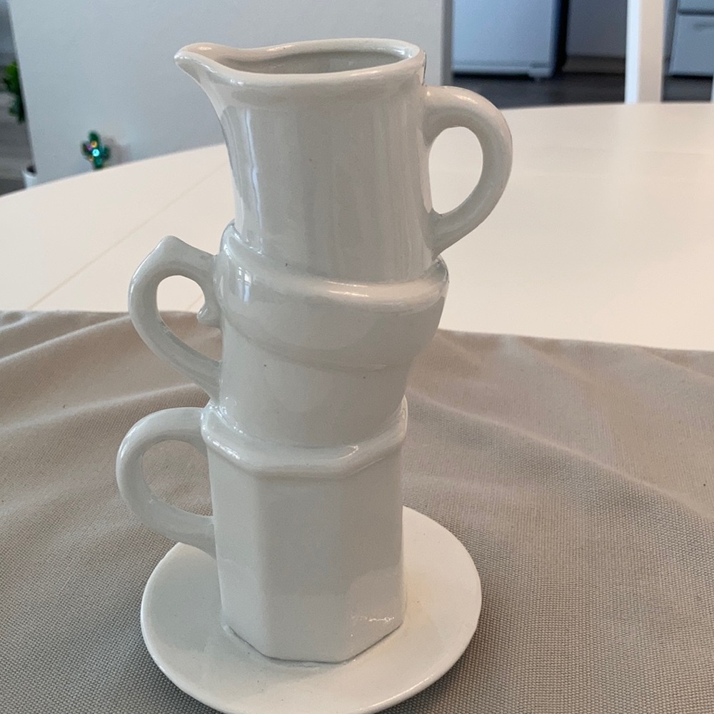 White stacked Creamer - Picture 4 of 4